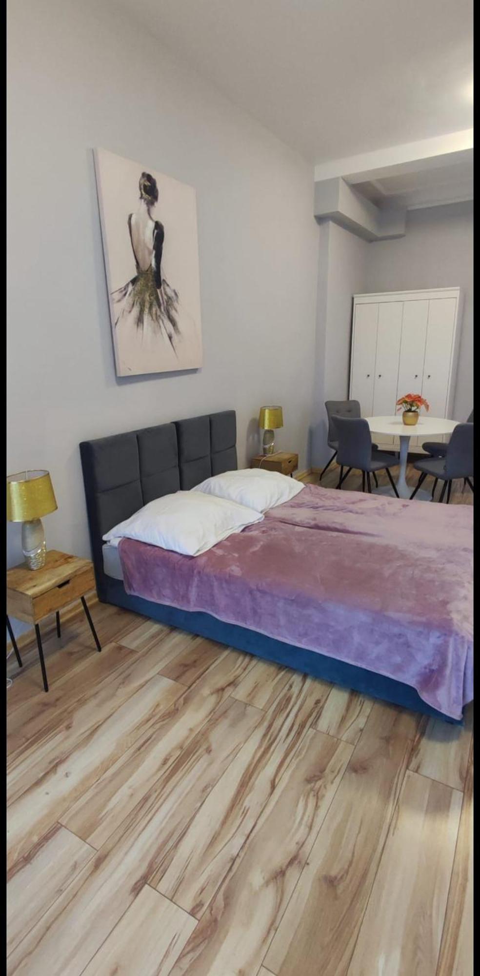 Grunwaldzki24 Apartments - Free Parking - Old Town, Centrum Wrocław Buitenkant foto